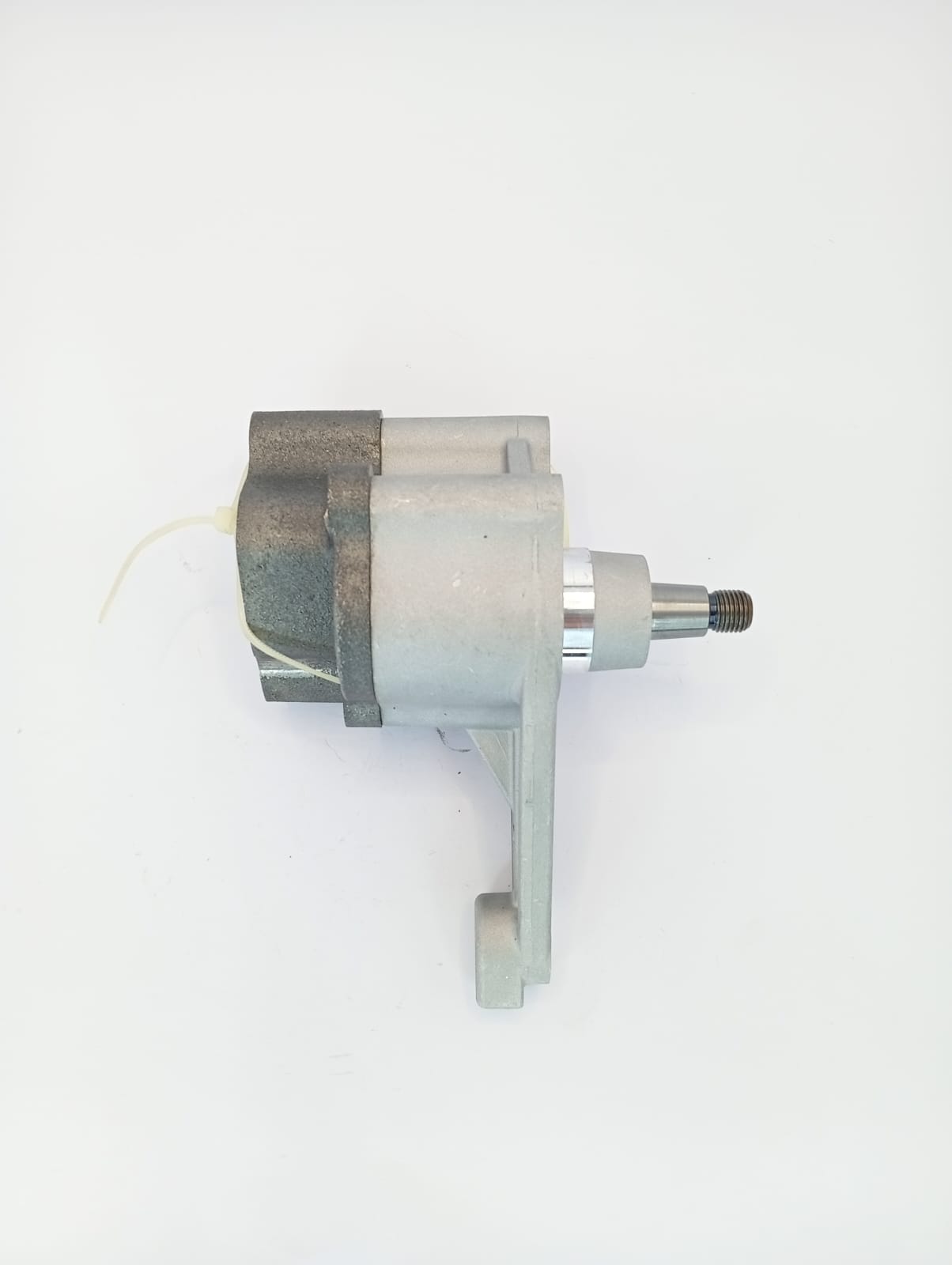 Z5446 - BOMBA DE OLEO - COLHEITADEIRA - JOHN DEERE: RE504914